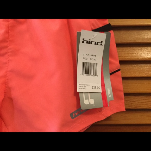 NWT HIND SZ M(5/6) 2pack performance short w/liner - Picture 2 of 3